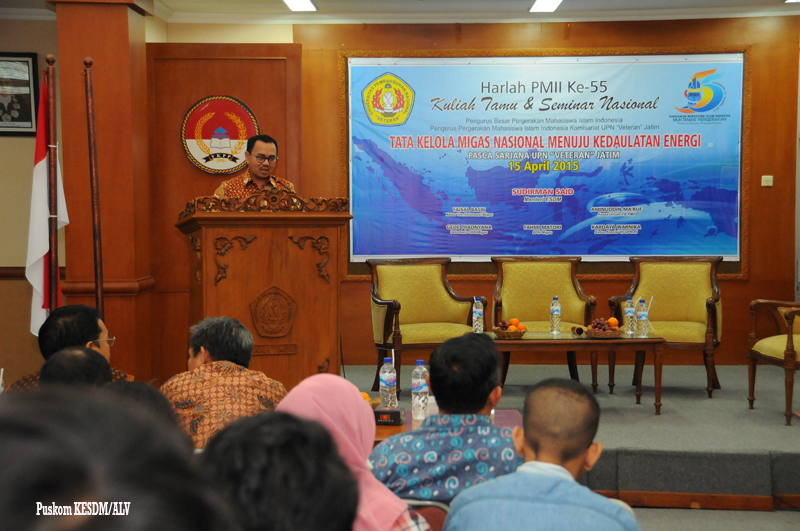 Menteri ESDM : Tinggalkan Energi Lama Menuju Energi Baru